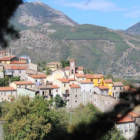 Отель La Chiazzolla Campoli del Monte Taburno Экстерьер фото