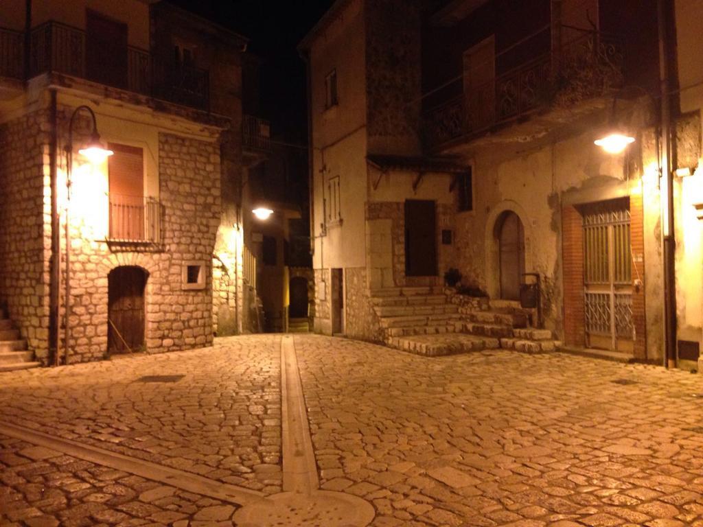Отель La Chiazzolla Campoli del Monte Taburno Экстерьер фото