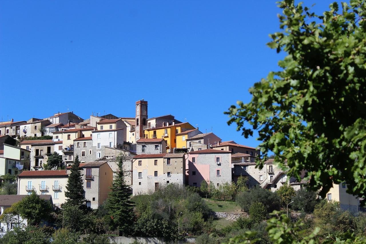 Отель La Chiazzolla Campoli del Monte Taburno Экстерьер фото